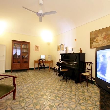 Novecento Hotel Трапани Екстериор снимка